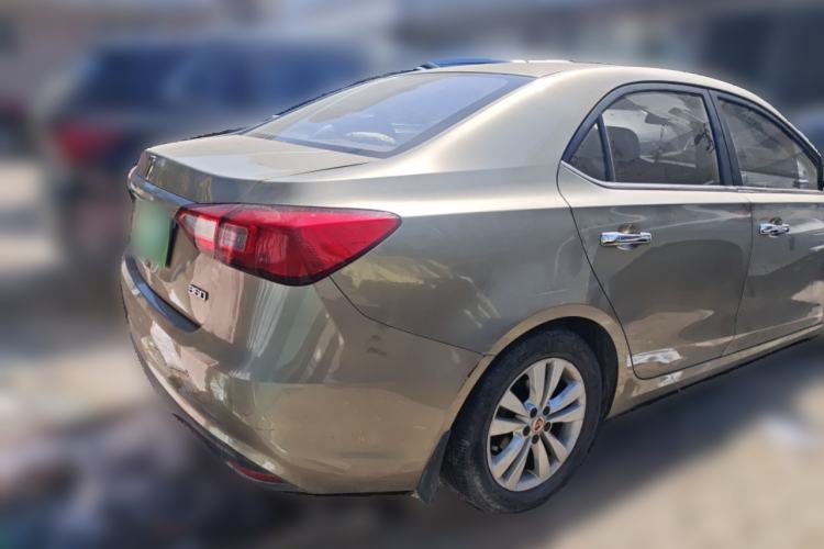 Used Roewe 360 2015 1.5L Manual Luxury Edition
