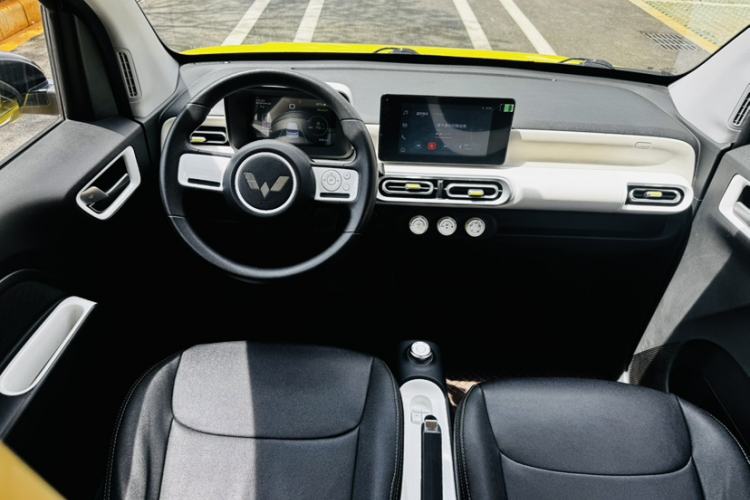 Used Wuling Hongguang MINIEV 2024 3rd Generation 215km Advanced Version