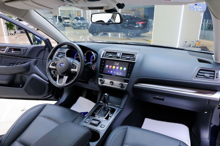 Used Subaru Outback 2017 2.5i Luxury Navigation Edition
