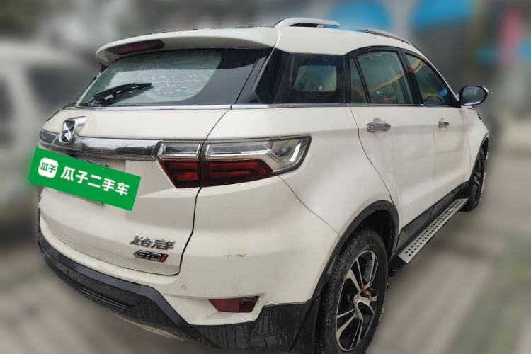 Used JMC Yusheng S330 2016 1.5L GTDi Automatic Two-Wheel Drive Fashion Edition Rear Right 45 Deg