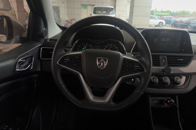 Used Baojun 310W 2018 1.5L Automatic Luxury Version China V