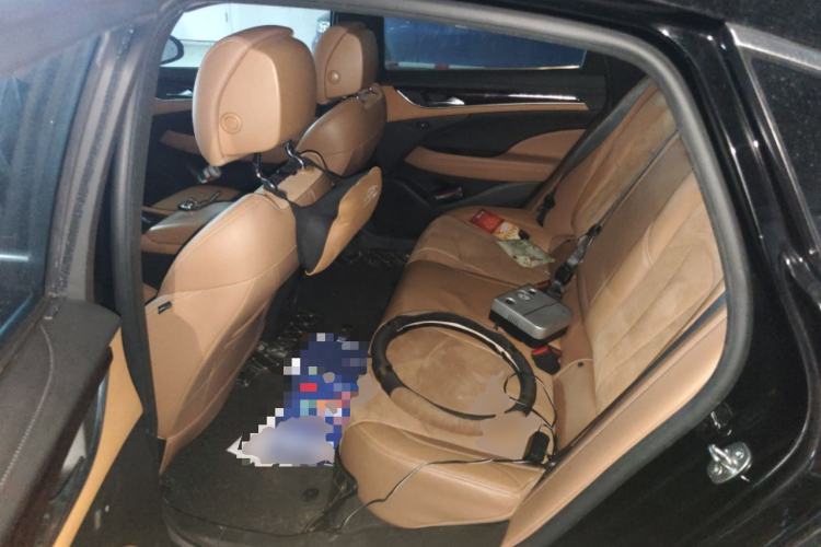 Used Buick LaCrosse 2018 28T Luxury Model Left Rear Seat