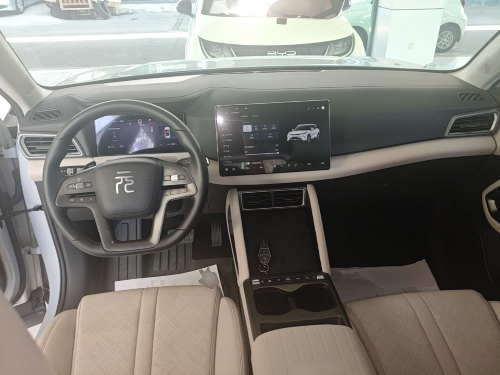 BYD Yuan UP 2025 Intelligent Driving Version 401 km Leading Edition — снимка 12