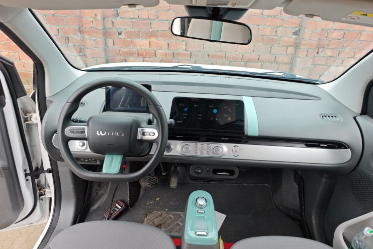 Used CHANGAN NEVO Lumin 2022 210km Sweet Edition Center Console