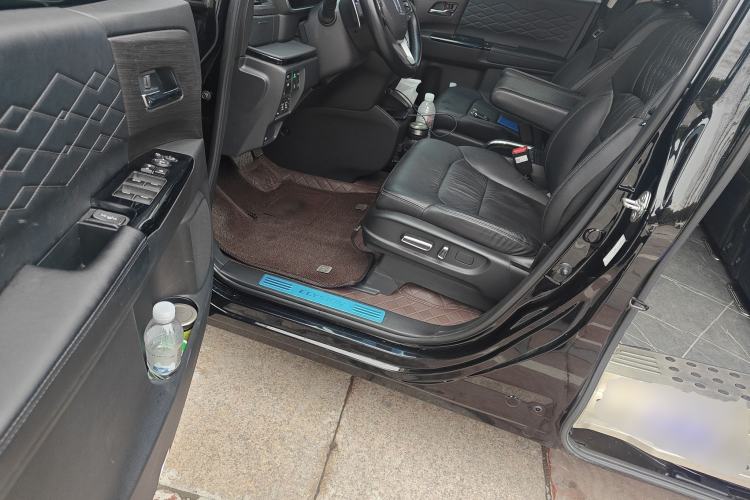 Used Honda Elysion 2022 2.0L eHEV Luxury Edition
