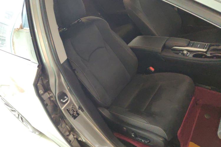 Used Lexus RX 2020 Revised Version 300 Two-Wheel Drive Elite Edition
