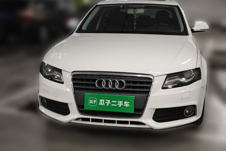 Used Audi A4L 2011 2.0 TFSI Comfort Model