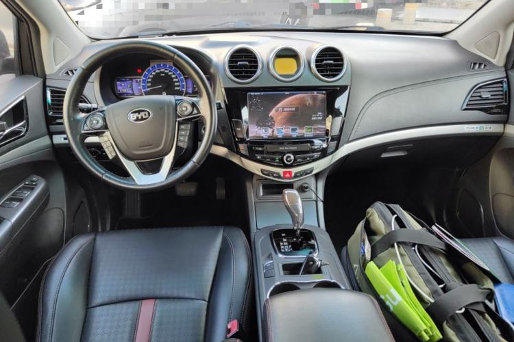 Used BYD S7 2015 2.0T Automatic Prestige Model