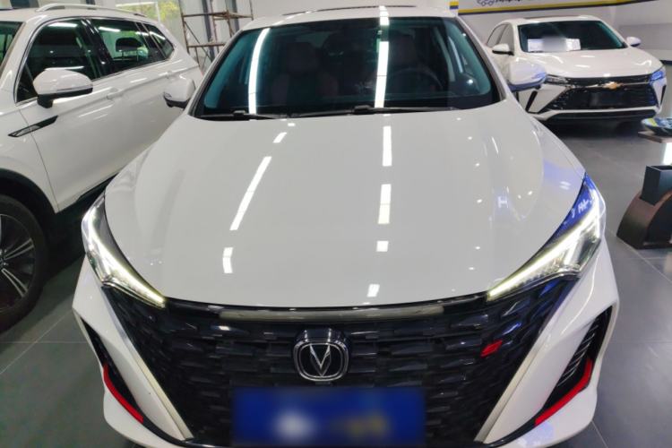 Used CHANGAN Eado 2023 Changan Edition PLUS Blue Whale NE 1.4T GDI DCT Prestige Version
