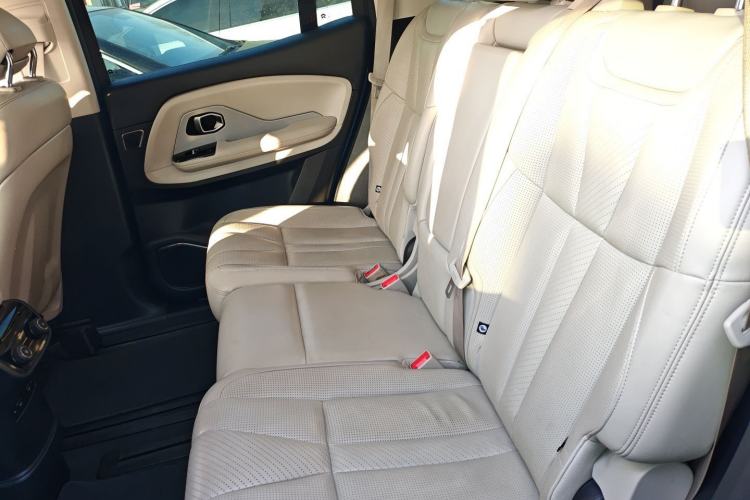 Used Nio ES8 2018 355 km Base Version 7-Seater Edition