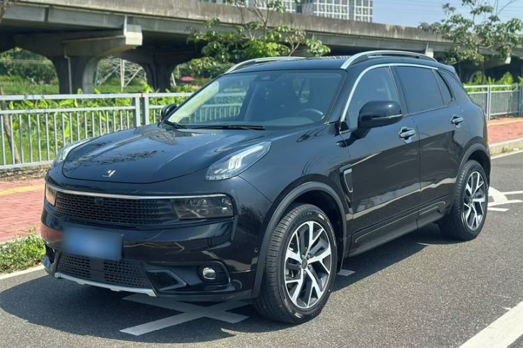 Used Lynk & Co 01 2017 2.0T Four-Wheel Drive Pro Edition Front Left 45 Deg