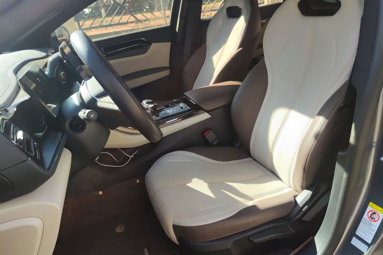 Used BYD Qin PLUS 2024 HONOR Edition DM-i 55KM Leading Model