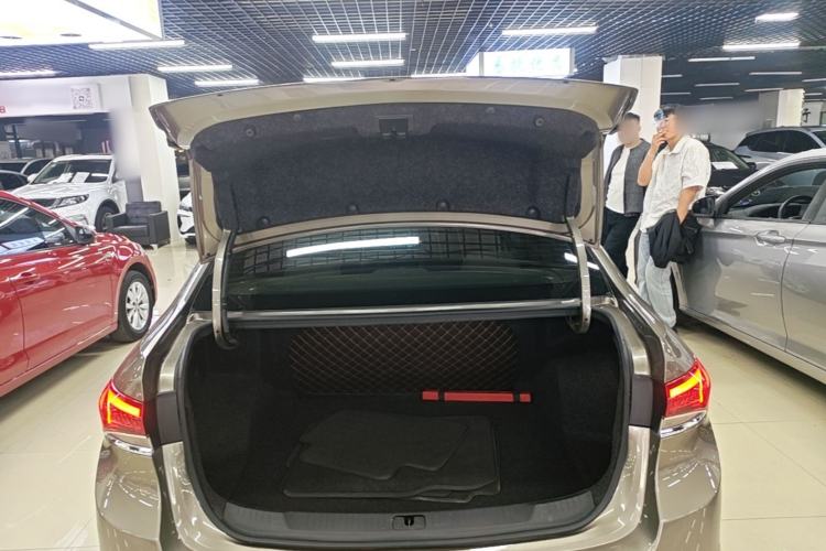 Used Buick GT 2019 15T Dual-Clutch Advanced Version China VI Standard
