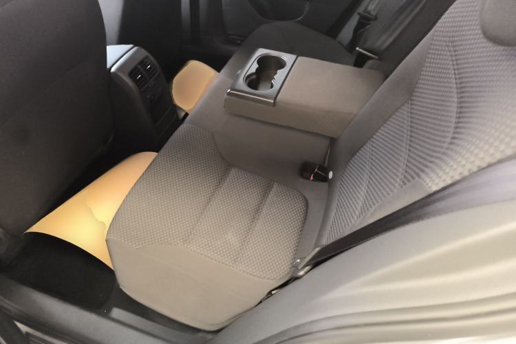 Used Volkswagen Sagitar 2014 Revised Version 1.6L Automatic Leading Edition
