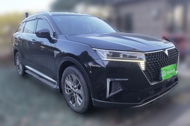 Used Venucia Star 2020 260T Automatic 48V Mild Hybrid Turbocharged Star Edition Front Right 45 Deg