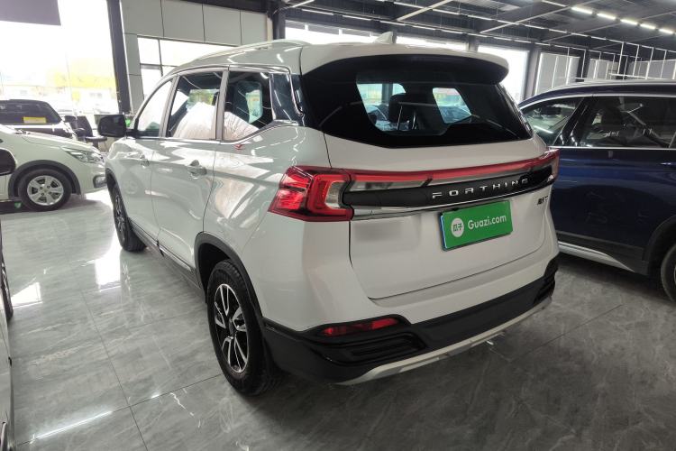 Used FORTHING T5 2022 Grand Edition 1.6L Manual Dream-Chasing Five-Seat Model Exterior 2