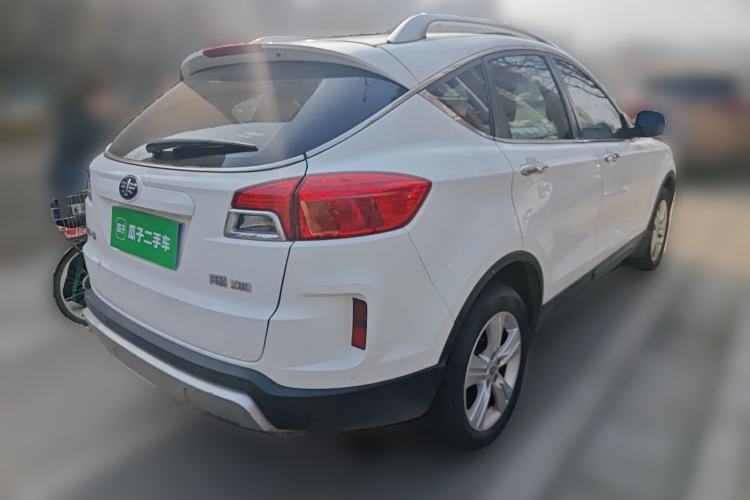 Used Bestune X80 2015 2.0L Automatic Comfort Anniversary Edition
