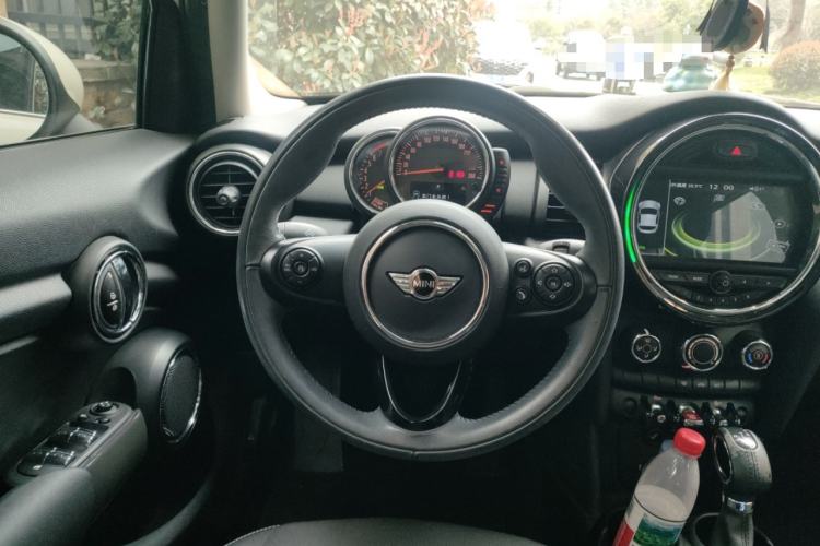 Used MINI 2016 1.2T ONE Pioneer Edition Five-Door Version
