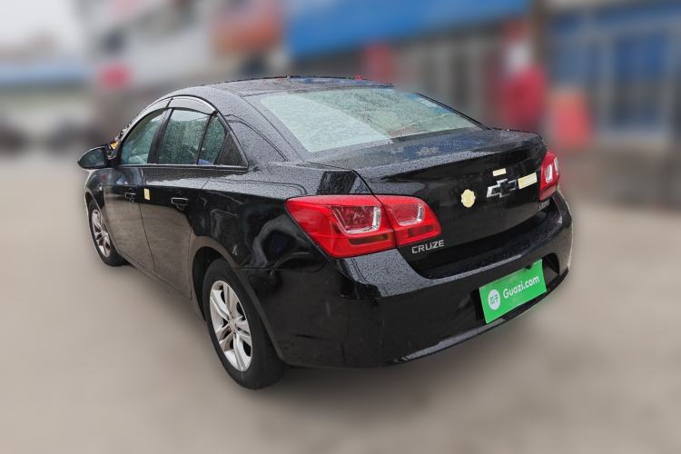 Used Chevrolet Cruze 2015 1.5L Classic SE MT
