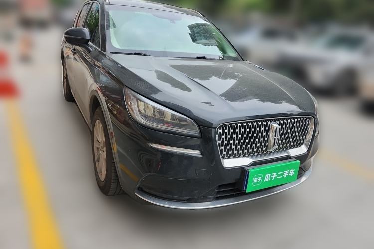 Used Lincoln Corsair 2020 2.0T Two-Wheel Drive Luxury Edition Front Right 45 Deg