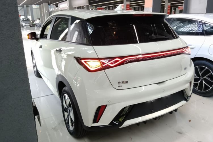 Used BYD Dolphin 2025 420km Free Edition
