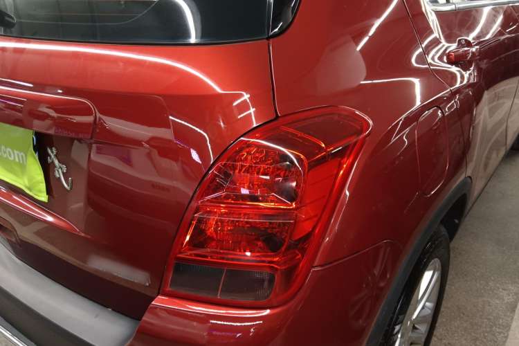 Used Chevrolet Trax 2016 1.4T Automatic Two-Wheel Drive Comfort Version with Sunroof