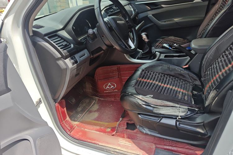 Used SAIC MAXUS T70 2021 2.0T Diesel Manual 4x4 Ambition Edition Long Bed High Ground Clearance
