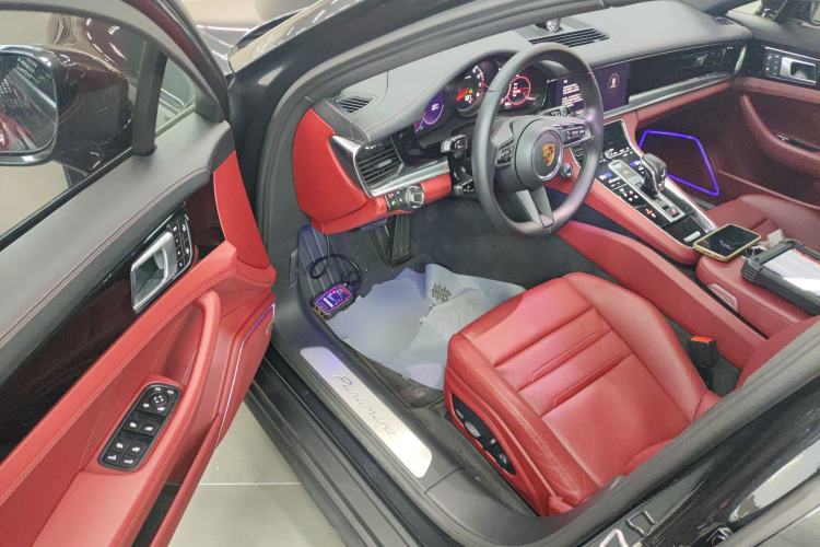 Used Porsche Panamera 2021 Panamera 2.9T Interior 3