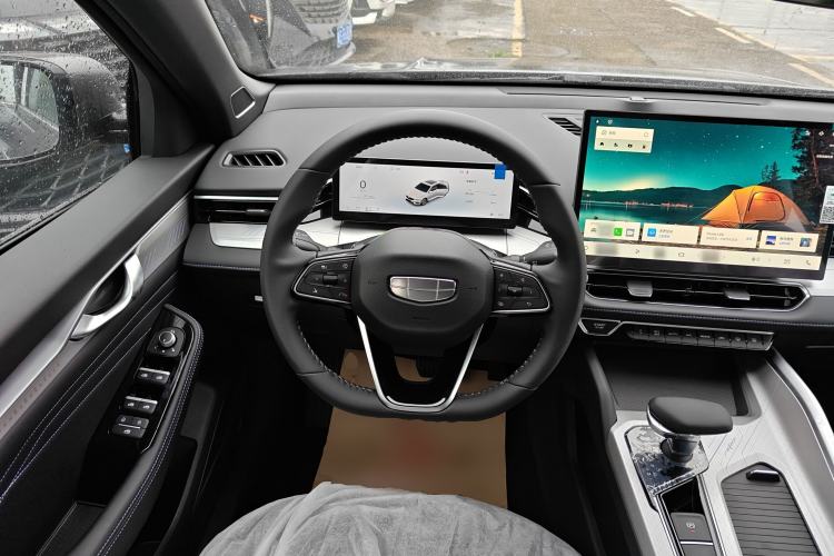 Used Geely Auto Preface 2025 Dongfang Yao 1.5TD Kunlun Edition Steering Wheel
