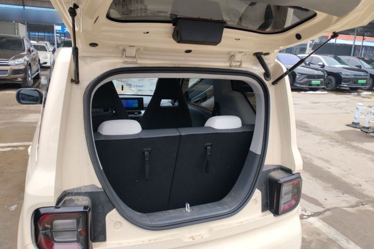 Used Geely Galaxy Panda 2025 210 km – Yuanqi Bear