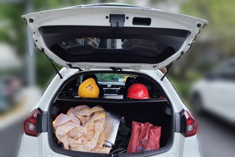 Used Geely Auto Vision X3 2019 Upgraded Model 1.5L Manual Elite Version Trunk