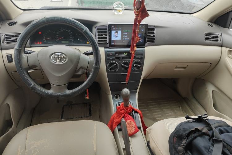 Used Toyota Corolla EX 2009 1.6L Manual G Special Edition Center Console