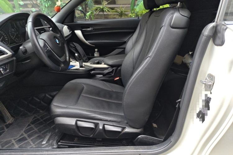 Used BMW 2 Series 2015 218i Convertible Coupe Left Front Seat