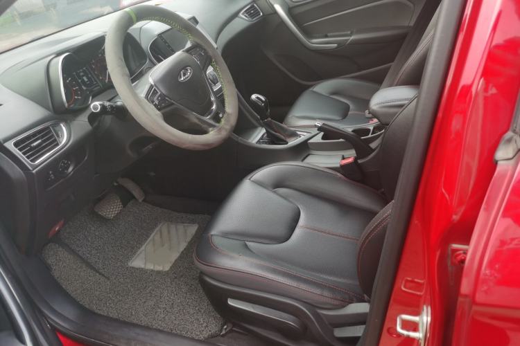 Used Chery Arrizo 5 2017 1.5L CVT Trendsetting Edition Left Front Seat