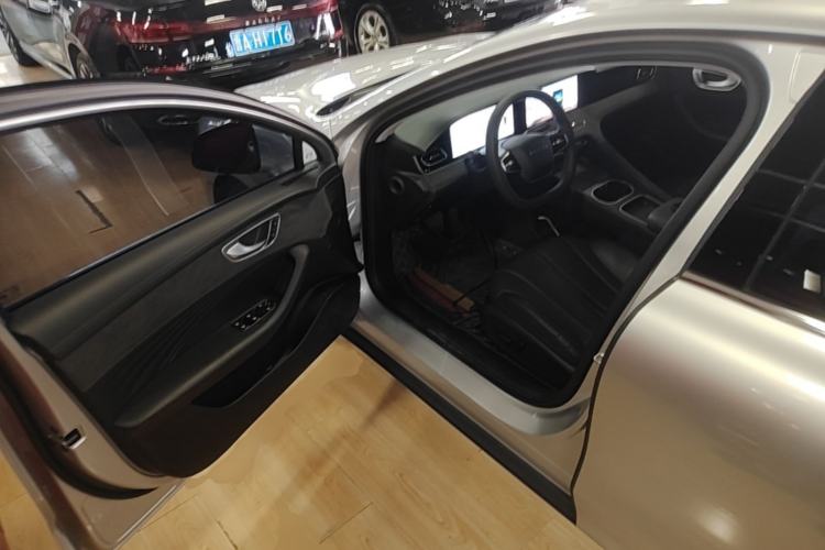 Used Roewe D7 2025 DMH 125km World Champion Excellence Edition
