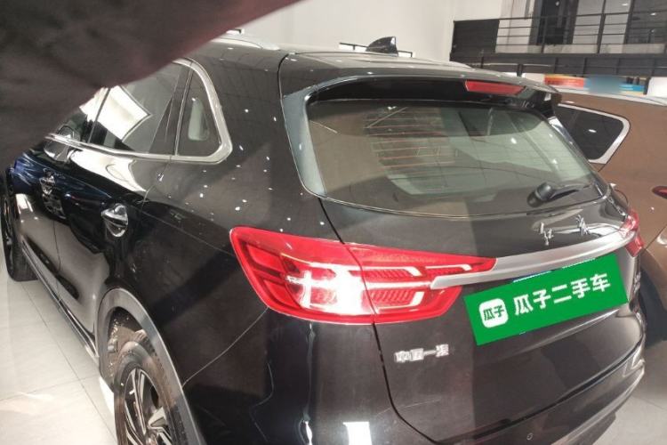 Used Hongqi HS5 2022 Revised Version 2.0T Smart Connect Flagship Edition