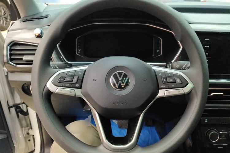 Used Volkswagen Tacqua 2020 1.5L Automatic Yue