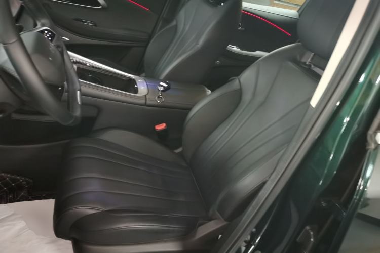 Used EXEED Lingyun 2024 300T Two-Wheel Drive Starlight Edition
