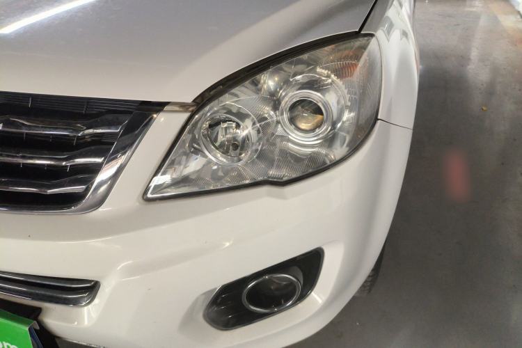 Used Haval H6 2016 Upgraded Model 1.5T Automatic Two-Wheel Drive Elite Version
