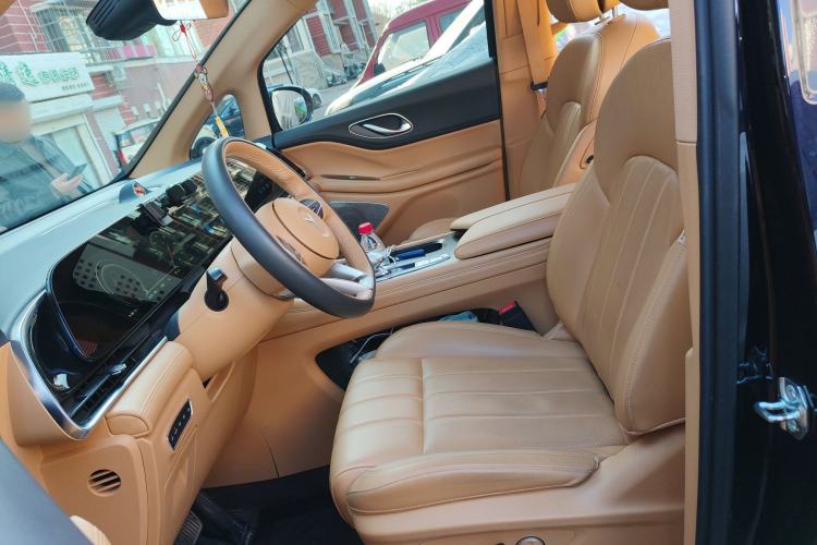 Used VOYAH Dream 2024 PHEV Extended-Range Premium Edition Left Front Seat