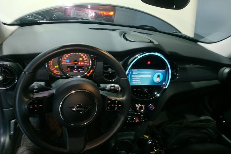 Used MINI MINI 2023 1.5T ONE