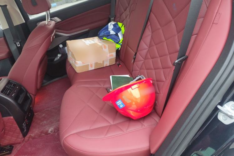 Used BMW X5 2023 xDrive 30Li Luxury M Sport Package