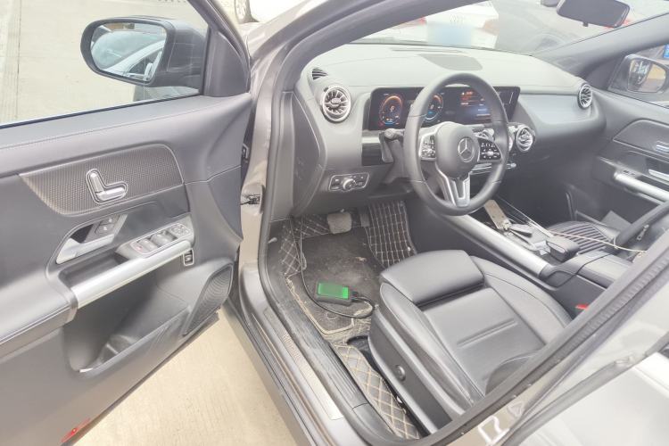 Used Mercedes-Benz EQA 2022 EQA 260
