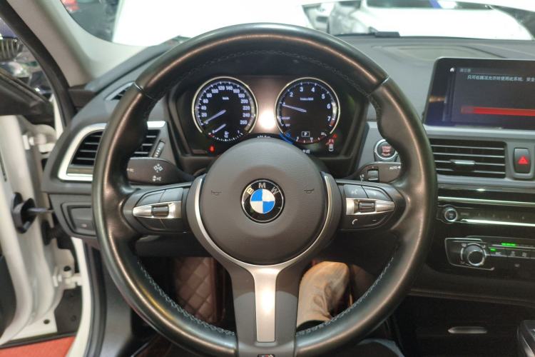 Used BMW 1 Series 2019 118i M Sport Package Steering Wheel