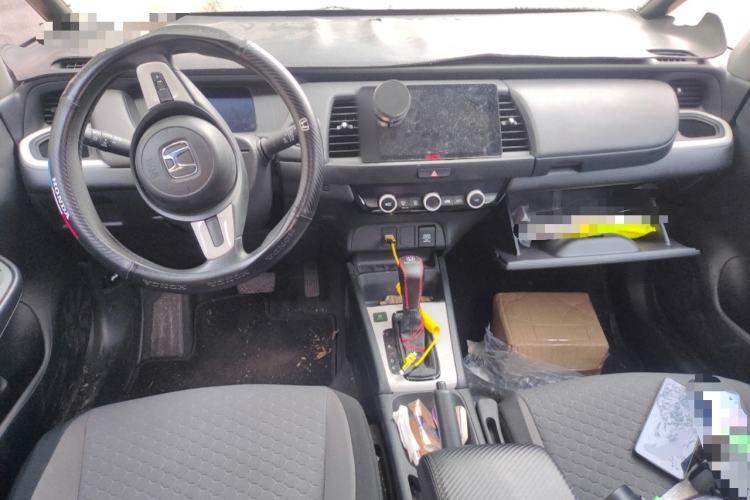 Used Honda Fit 2023 1.5L CVT Trend Edition Center Console