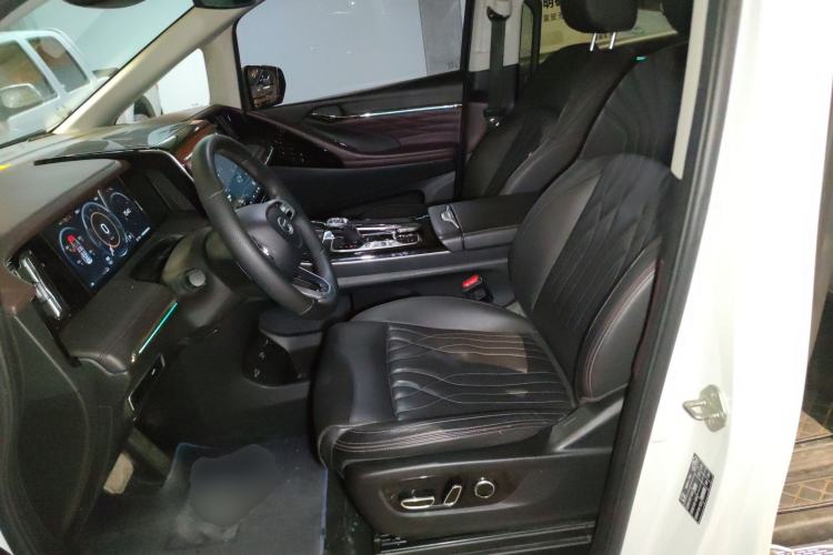 Used GAC Trumpchi M8 2024 Master Series 400T Ultimate Edition