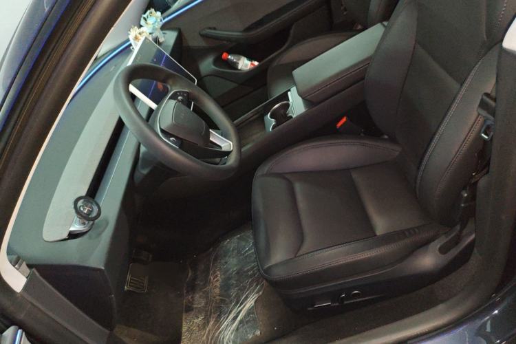 Used Tesla Model 3 2025 Rear-Wheel-Drive Version