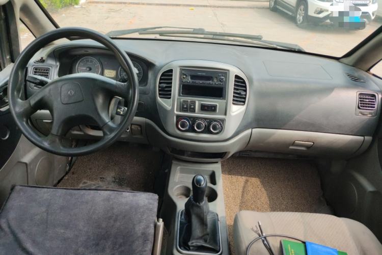 Used FORTHING Lingzhi 2014 M3 1.6L 7-seater Standard Model
