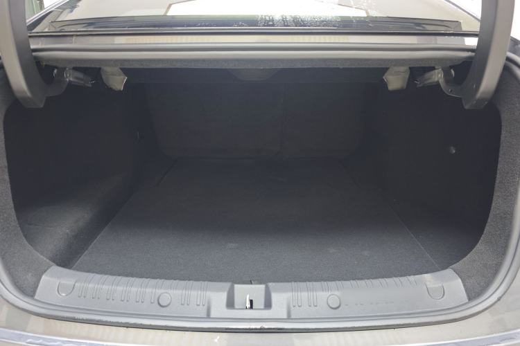 Used BYD Qin L 2025 DM-i Smart Drive 120KM Superior Model