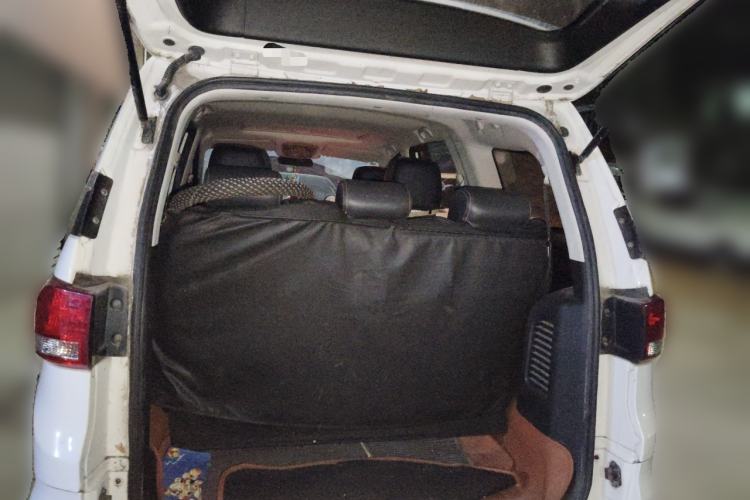 Used HYOSOW H3 2017 1.5L Manual Comfort Sunroof Version